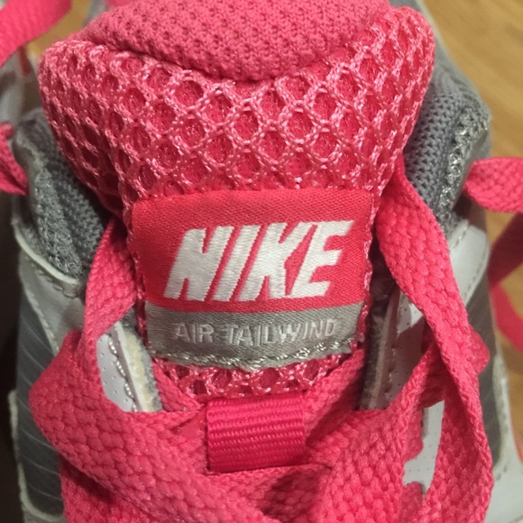 👟Nike Air Trailwind Flywire Sneakers👟 - Picture 3 of 8